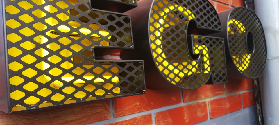 Кликни за увеличение ОБЕМНИ БУКВИ